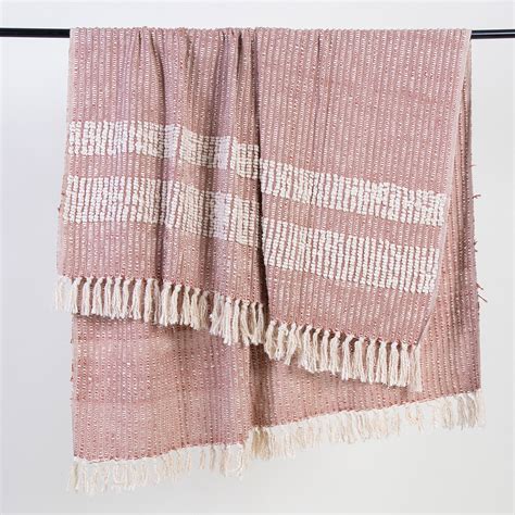 Pure Cotton Decorative Tufted Throw @Affordable Prices DMAASA.in