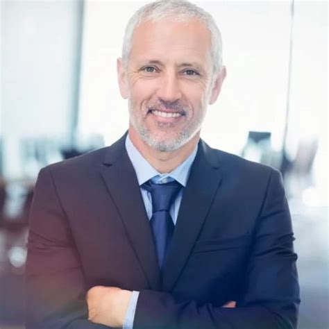 Tiffany Smiley Age, Height, Weight, Net Worth, Career, And Full Bio ...