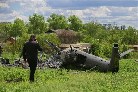 Ukraine shoots down 4 Russian helicopters in just 18 minutes ...
