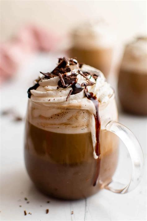 Mocha Latte (Starbucks Copycat) - Spoonful of Flavor