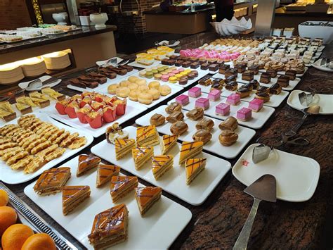 ROYAL BUFFET BORDEAUX, MERIGNAC - Restaurant Buffet Franco-Asiatique à ...