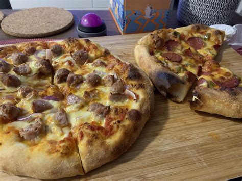 Using r/pizza’s New York Style dough recipe! : Pizza