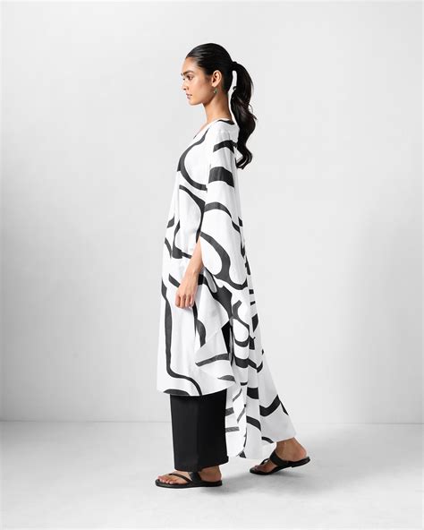 Effy Kaftan - Black & White Printed – Nicobar