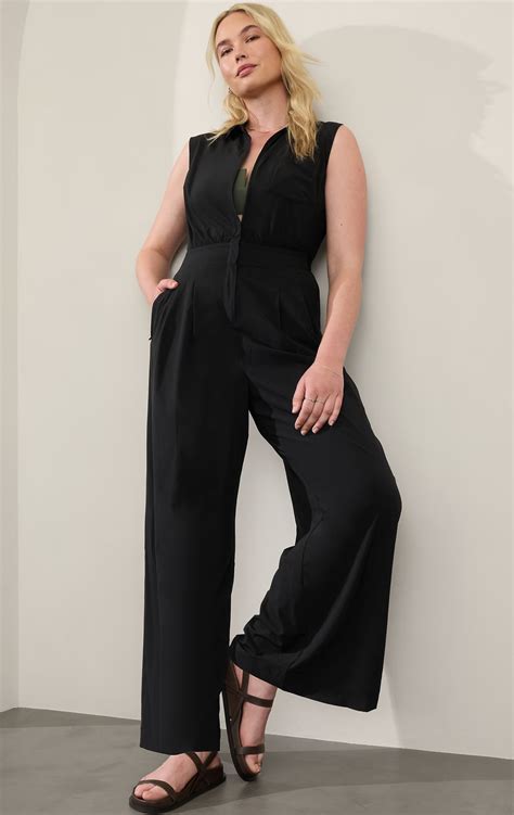 Ultimate Guide to the Best Plus Size Travel Clothes Brands