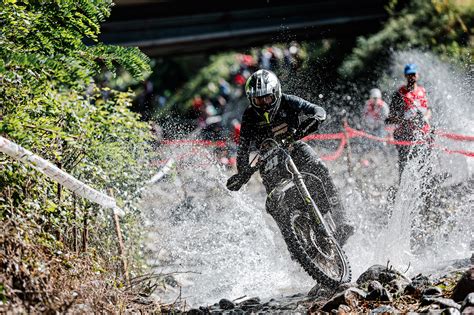 Garcia clinches Enduro1 world title as Verona wins FIM EnduroGP on day ...