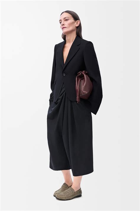 Colección de complementos y ropa de lujo para mujer - LOEWE