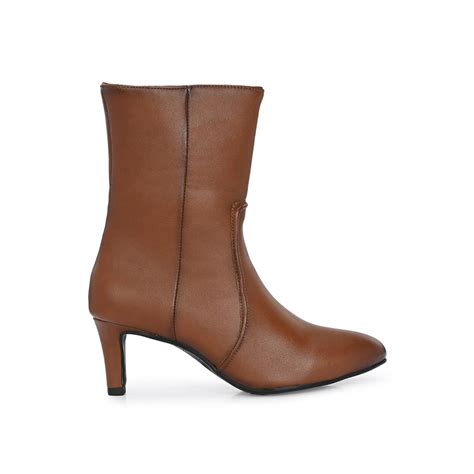 Buy Delize Womens Tan Solid Casual Boots Online