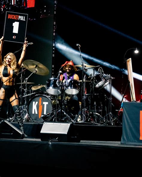 Heidi Regina🧿 | They say teamwork makes the dream work… hell, I had some help🔥 | Instagram