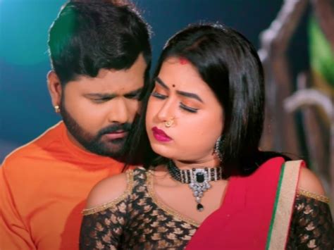 Bhojpuri Song 'जान लेबs का' में Samar Singh ने किया जबरदस्त रोमांस तो ...