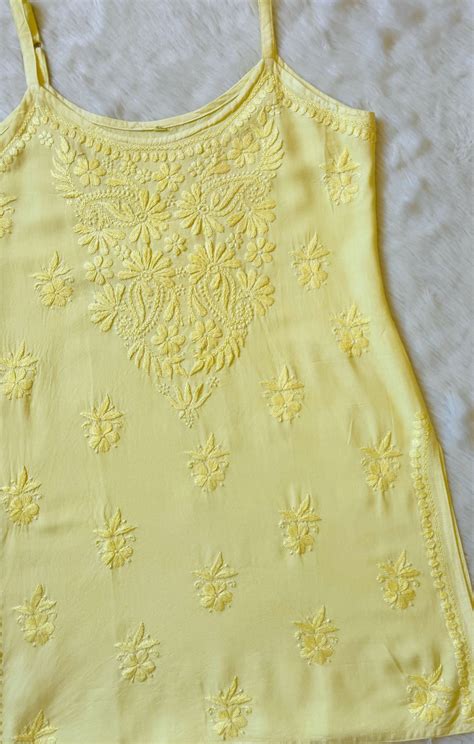 Sleeveless - Empress Chikankari