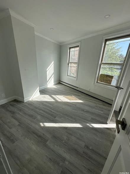 Woodside NY Real Estate & Homes for Sale - Homes.com