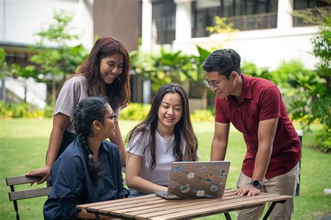 NUS enhances undergraduate healthcare education to future-proof ...