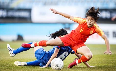 尴尬！韩女足主帅称若有中国女足8号能亚洲夺冠，球迷：王霜是7号_腾讯新闻