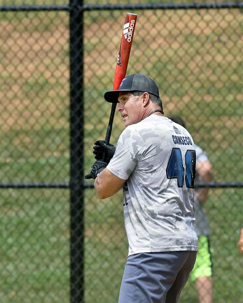 Former AL MVP Jose Canseco brings hitting skills to Maryville | Sports ...