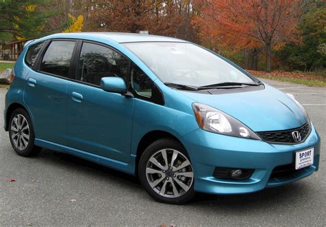 2012 Honda Fit Base - 4dr Hatchback 1.5L Manual