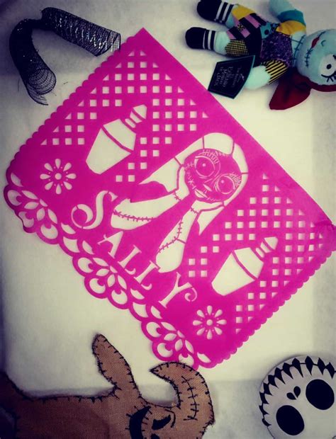 ¿Qué significa el papel picado en Día de Muertos? | Descubre México