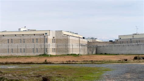 ACLU settles lawsuit with Tulare County Sheriff's Department