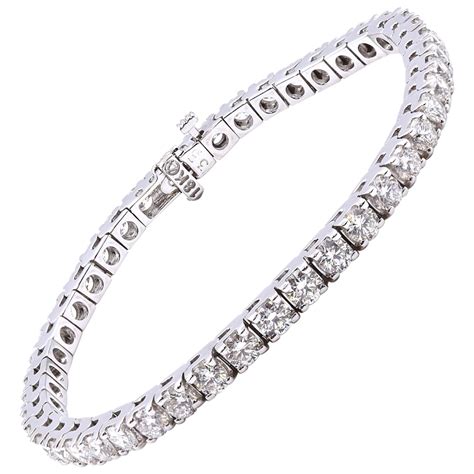 Diamond White Gold Tennis Bracelet at 1stDibs