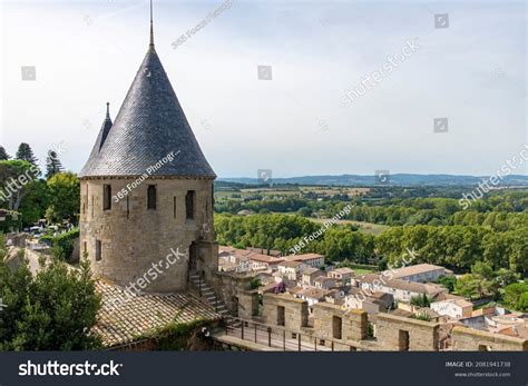 11,695 Medieval Period Architecture Images, Stock Photos, and Vectors ...