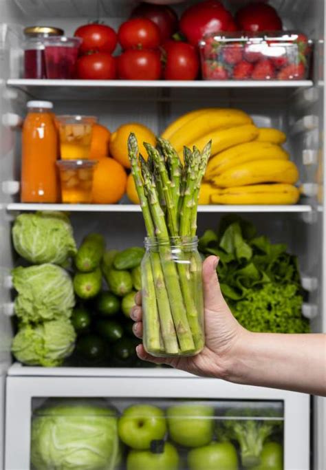 Small Kitchen Fridge 的图像结果