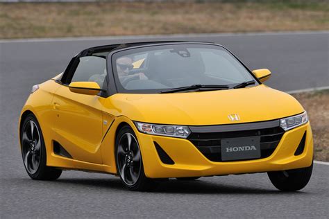 Honda S660 review | Auto Express