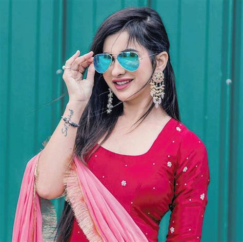 Punjabi Insta Model Latest OnlyFans Collection including EXCLUSIVE 100$ Video 🤤😋😍 Latest Pic's ...