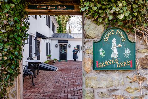 Hunter's Head Tavern