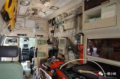 在日本，叫救护车不但省事，还能省钱？