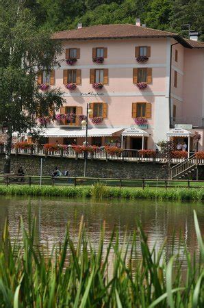 HOTEL LAGHETTO (Garniga Terme) - Guesthouse Reviews & Photos - Tripadvisor