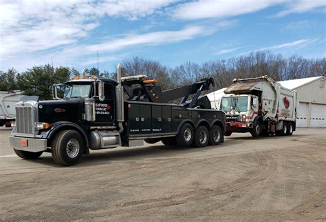 Home | Eastwood Towing Inc | Towing | Heavy Duty Towing | Southbury