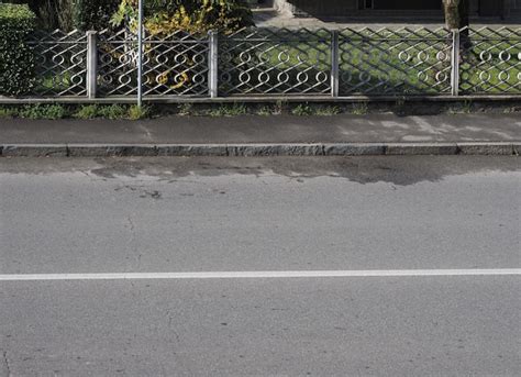 Pavement (sidewalk) sanitation | Premium Photo