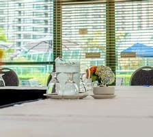 Rosedale on Robson Suite Hotel Photos | Vancouver BC