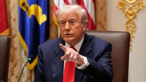 'I am not a rapist': Donald Trump erupts in interview as media dinner ...