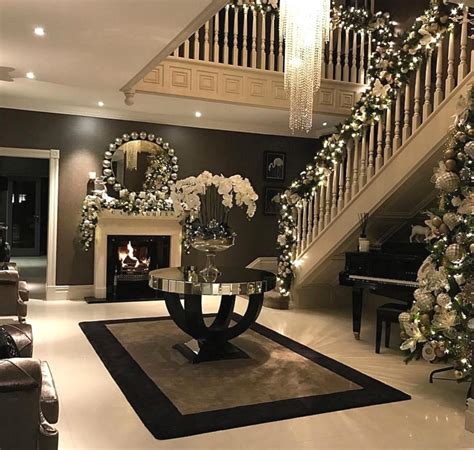 Pinterest: xxsocute4u | House design, Elegant christmas decor ...