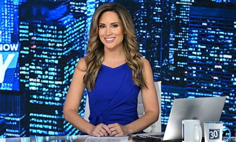 UMKC Alumna of the Year is a National ABC World News Now Co-Host ...