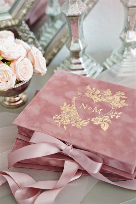 Invitation Box 的图像结果