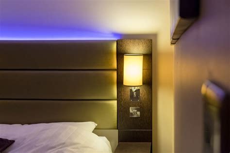 18 Modern Bedroom Lighting Ideas for 2025 With Images