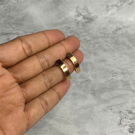 Rose Gold Stud – SD Fine Arts