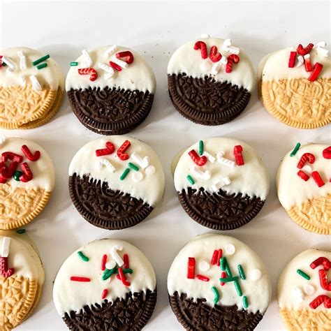 Dipped Oreo Cookies Simple Holiday Recipe | Scrambled Chefs