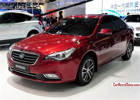 FAW Besturn X40 SUV Hits The 2016 Guangzhou Auto Show In China