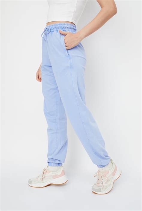 Buy Sportswear for Women Online in India | Max Fashion