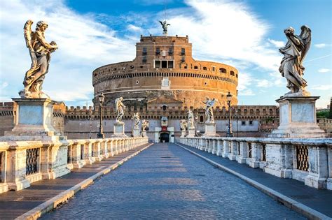 Ponte Sant’Angelo in Rome - Traverse One of the Most Storied Ancient ...