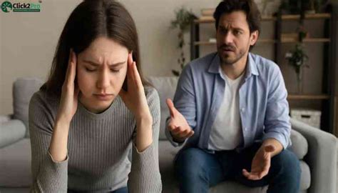 Bipolar Disorder Symptoms: Impact on Daily Life & Relationships
