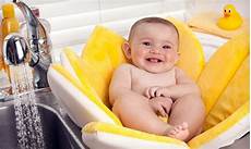 vasche per neonati 34 for a blooming bath plush baby bath groupon vasche per neonati 34 for a blooming bath plush baby bath groupon