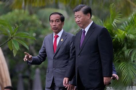 Xi and Widodo meet after G20 and agree to strengthen the China ...