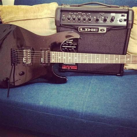 BAJAAO.COM - Buy Jackson JS12 Dinky Electric Guitar Online India ...