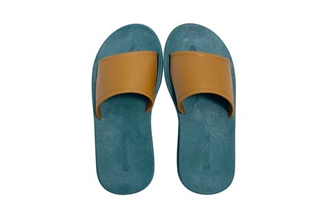Fluffy Green Sole Caramel Strap - Moo Chuu India