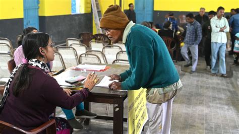 SIR hearings in West Bengal: Voters say process was smooth but document ...