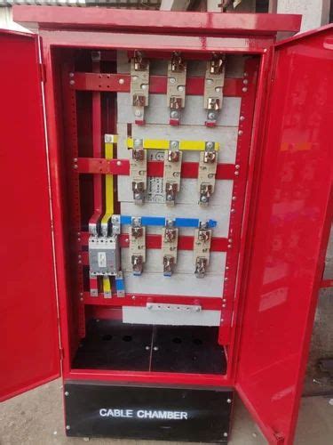 Feeder Pillars - 6 WAY MCCB FEEDER PILLAR Service Provider from Pune