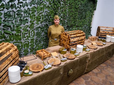 Заказать блюда полевой кухни в офис с доставкой в Москве